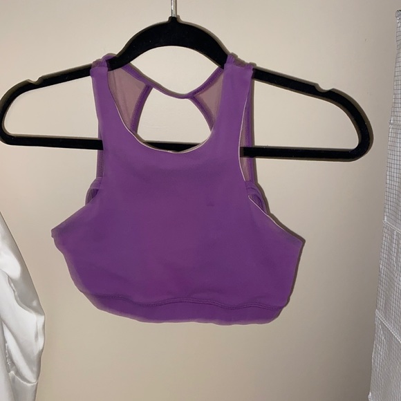 Sports bra